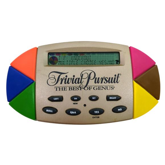 Trivial Pursuit The Best of Genus Electronic Handheld Portable Game 1997 TESTED - Picture 1 of 3